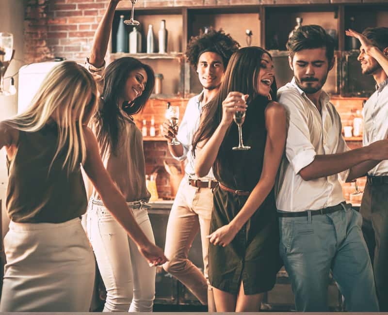A Master Of Ceremonies Can Make Or Break Your Wedding: Here Are The Three Reasons